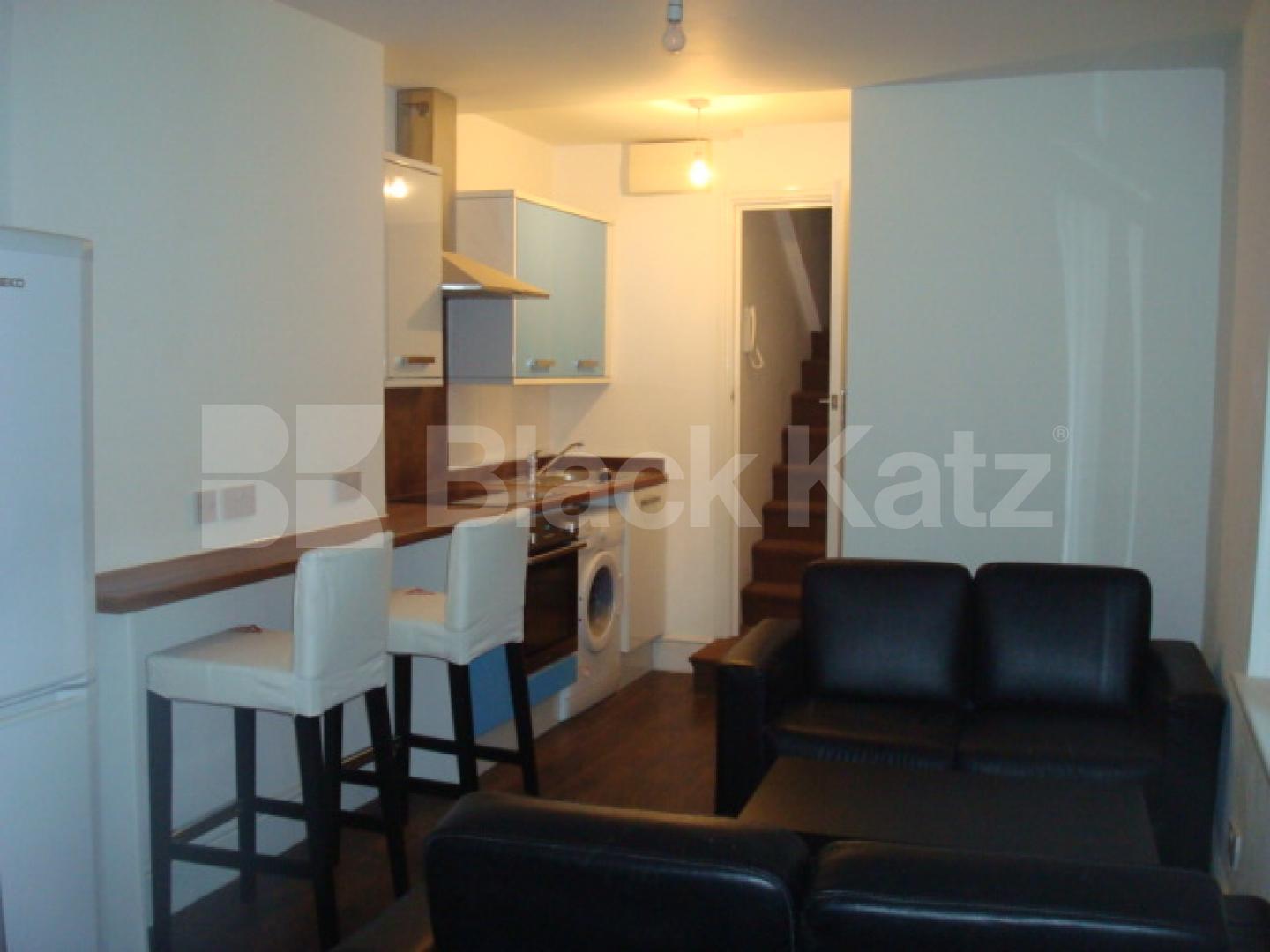 			1 Bedroom, 1 bath, 1 reception Flat			 Ossian Road, Stroud Green